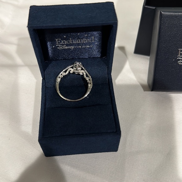 Enchanted Disney aerial engagement ring 1ct - Picture 3 of 6